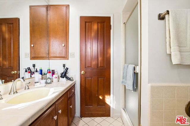 6504 Woodley Avenue, Van Nuys, CA 91406
