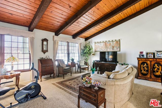 6504 Woodley Avenue, Van Nuys, CA 91406