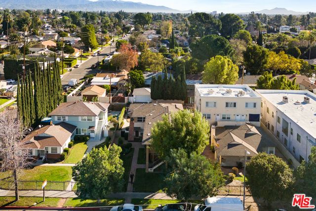 6504 Woodley Avenue, Van Nuys, CA 91406
