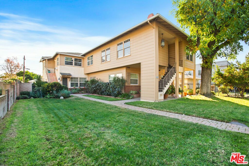 6504 Woodley Avenue, Van Nuys, CA 91406