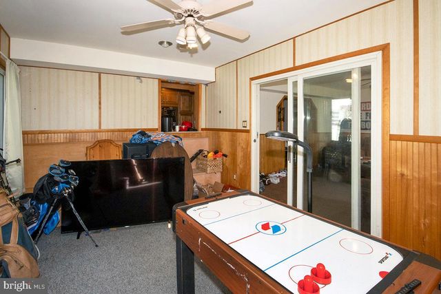 8 FRANKLIN RD, Glassboro, NJ 08028