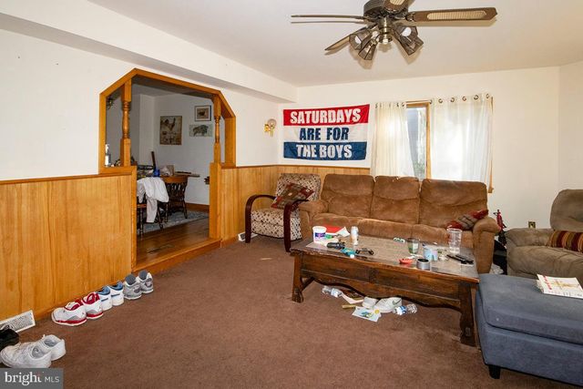 8 FRANKLIN RD, Glassboro, NJ 08028