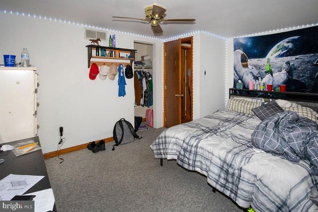 8 FRANKLIN RD, Glassboro, NJ 08028