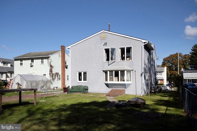 8 FRANKLIN RD, Glassboro, NJ 08028