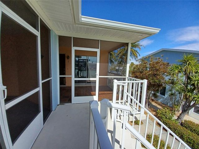231 SKIFF POINT 7, Clearwater Beach, FL 33767