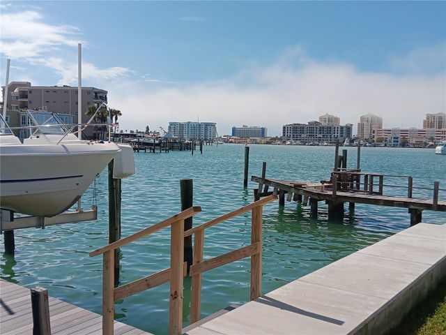 231 SKIFF POINT 7, Clearwater Beach, FL 33767