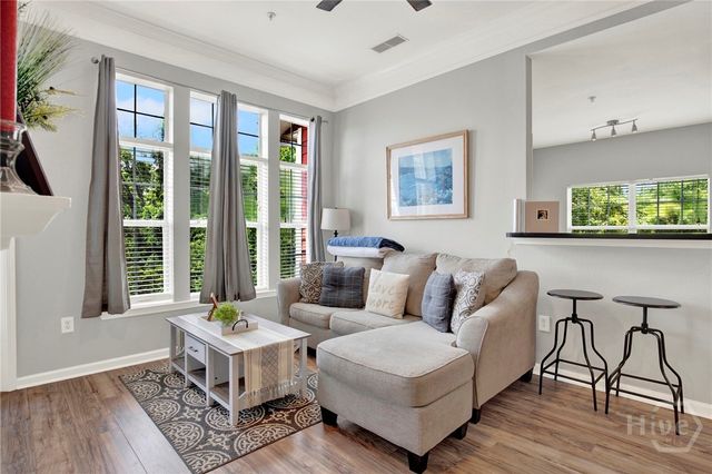 1735 Whitemarsh Way, Savannah, GA 31410