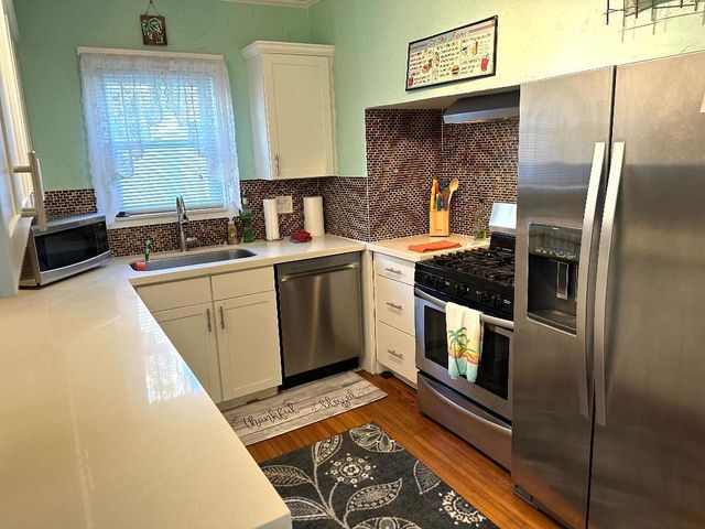 705 N Palmway, Lake Worth Beach, FL 33460