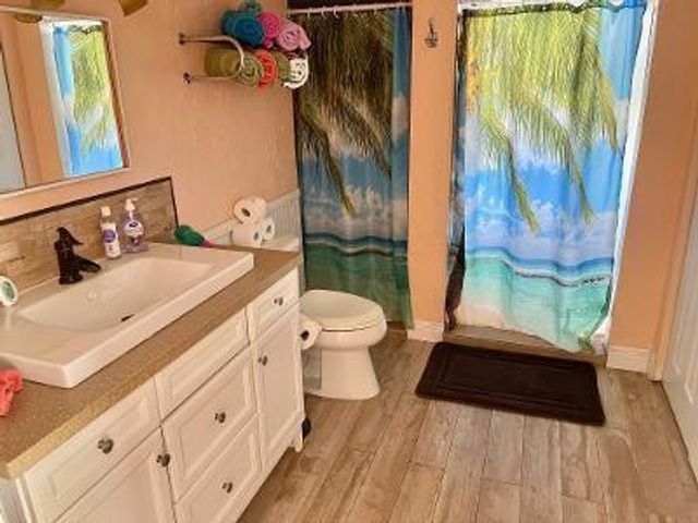 705 N Palmway, Lake Worth Beach, FL 33460