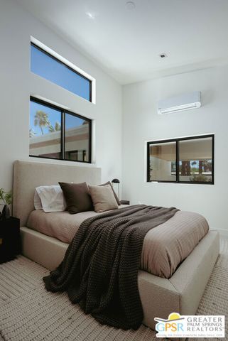 1956 E Park Drive, Palm Springs, CA 92262