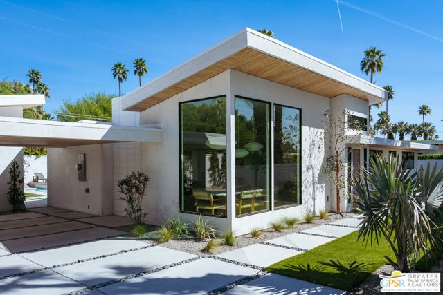 1956 E Park Drive, Palm Springs, CA 92262