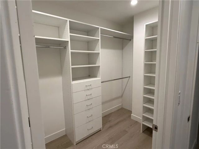 5972 Jamieson Ave, Encino, CA 91316