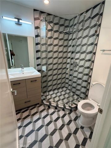 5972 Jamieson Ave, Encino, CA 91316