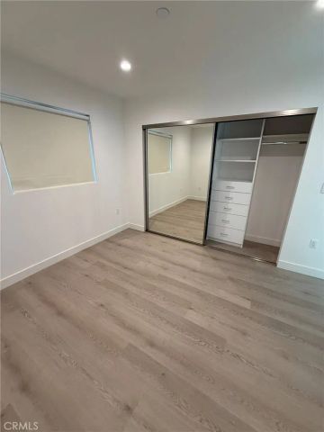 5972 Jamieson Ave, Encino, CA 91316