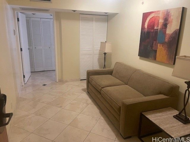 1088 Bishop Street 3606, Honolulu, HI 96813