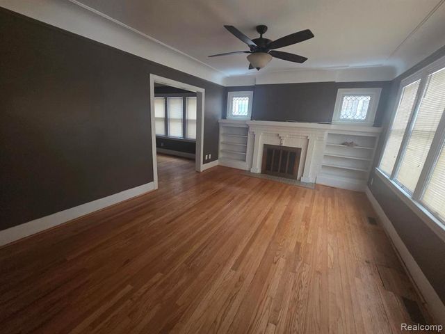 22303 Beech Street, Dearborn, MI 48124