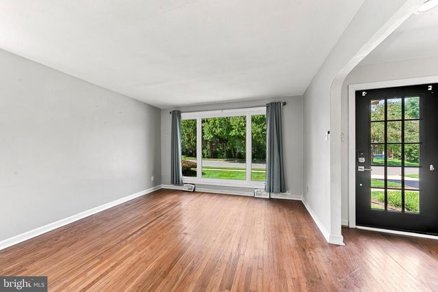 202 RIDGE AVE, Kennett Square, PA 19348