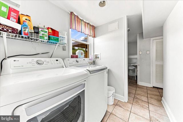 202 RIDGE AVE, Kennett Square, PA 19348