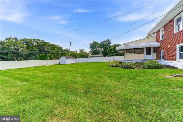 202 RIDGE AVE, Kennett Square, PA 19348