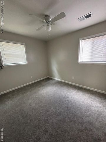 27637 Barrington Street, Madison Heights, MI 48071