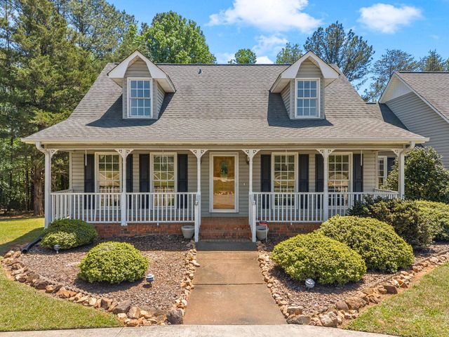 320 Burton Rd, Spartanburg, SC 29302