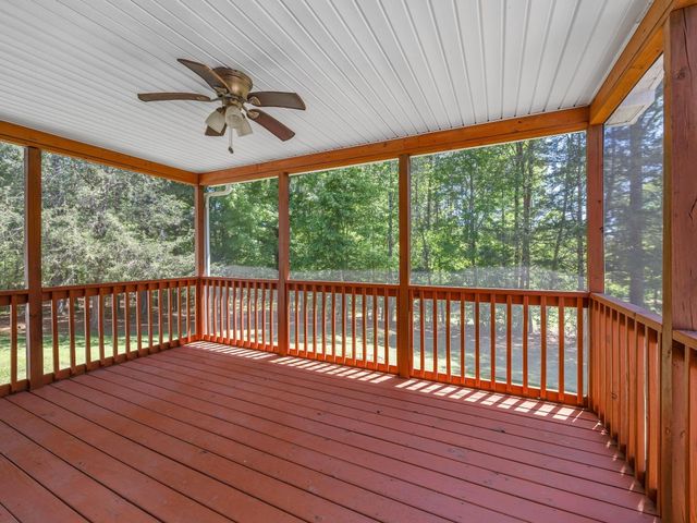 320 Burton Rd, Spartanburg, SC 29302