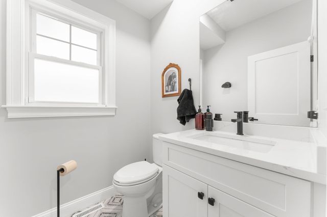 82 Colts Way, Attleboro, MA 02703