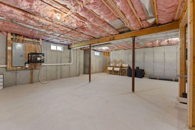 82 Colts Way, Attleboro, MA 02703