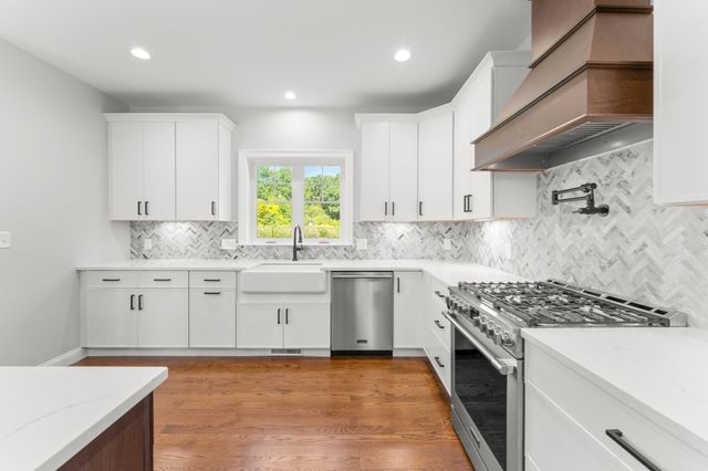 82 Colts Way, Attleboro, MA 02703