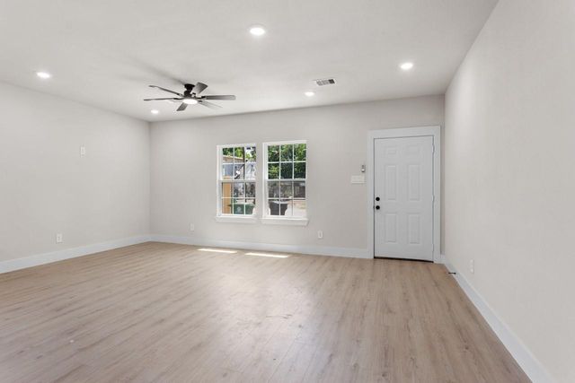 1101 Wooding Street, Houston, TX 77011