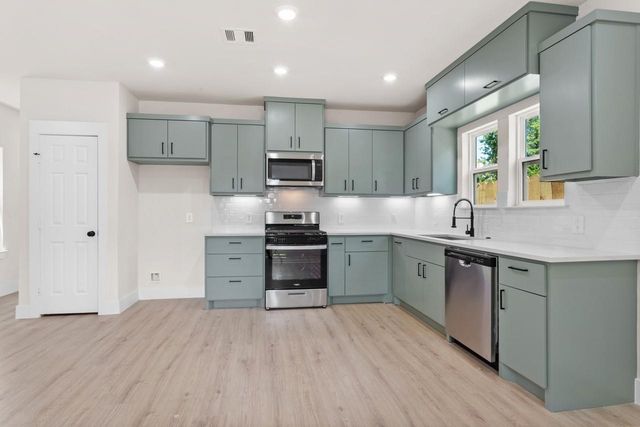 1101 Wooding Street, Houston, TX 77011