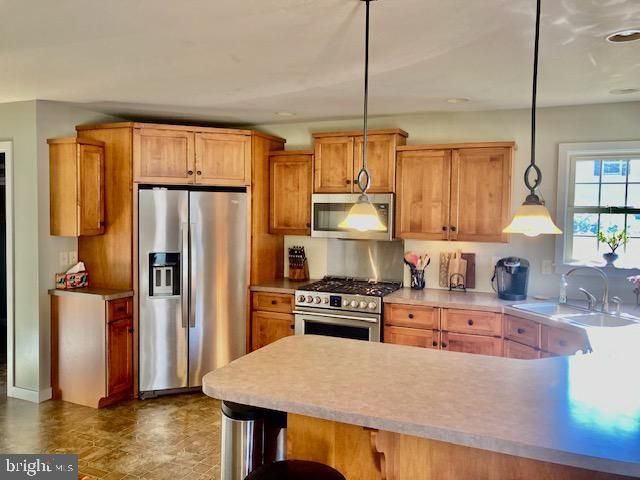 125 BRUNNERS GROVE RD, Reinholds, PA 17569