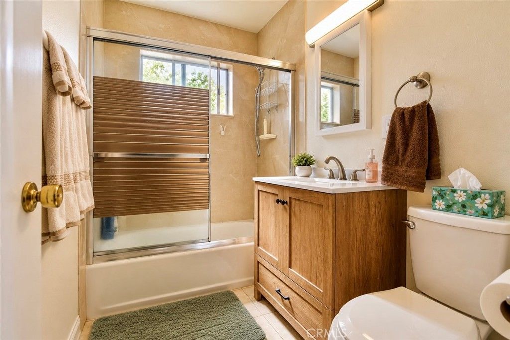 628 S Starboard Street, Santa Ana, CA 92704 — photo 5