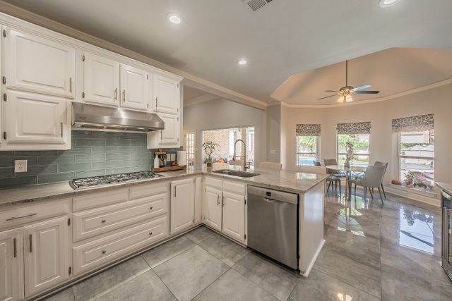 4313 Fannin Drive, Irving, TX 75038
