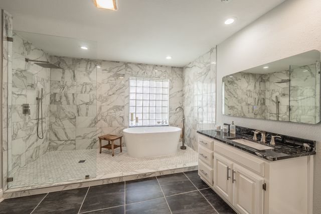 4313 Fannin Drive, Irving, TX 75038