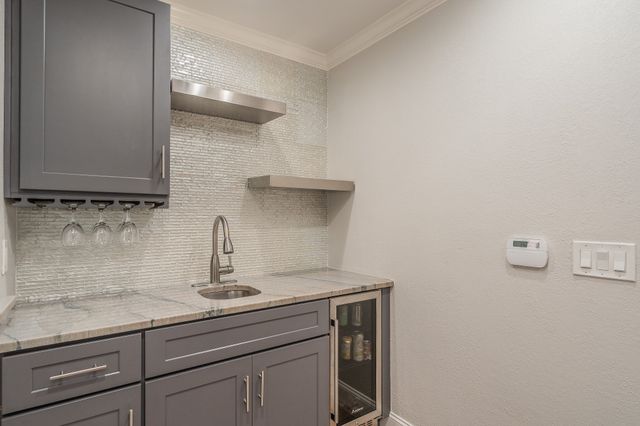 4313 Fannin Drive, Irving, TX 75038