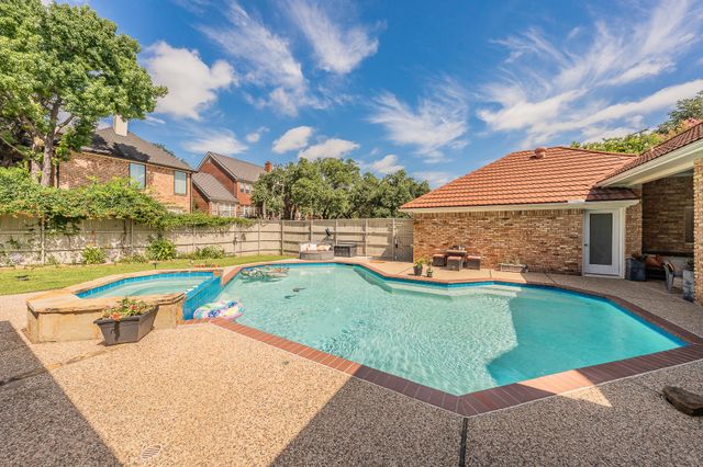4313 Fannin Drive, Irving, TX 75038