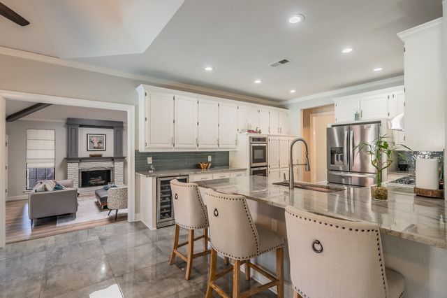 4313 Fannin Drive, Irving, TX 75038