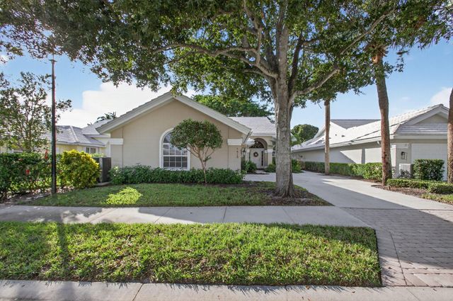 1415 Wilderness Road, West Palm Beach, FL 33409