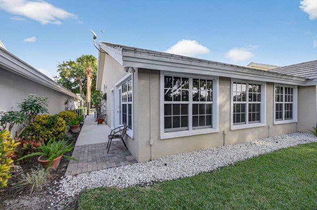 1415 Wilderness Road, West Palm Beach, FL 33409