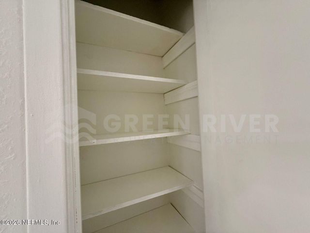 4623 SUFFOLK Avenue, Jacksonville, FL 32208