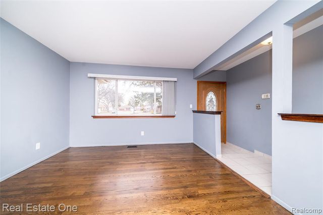 26053 Eureka Drive, Warren, MI 48091