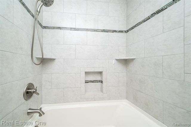 26053 Eureka Drive, Warren, MI 48091