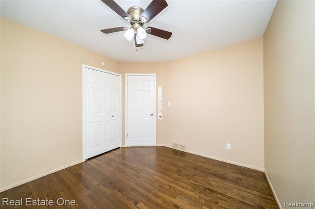 26053 Eureka Drive, Warren, MI 48091