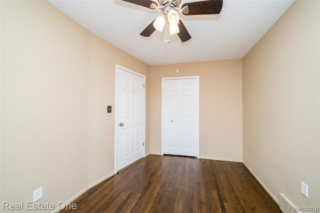 26053 Eureka Drive, Warren, MI 48091