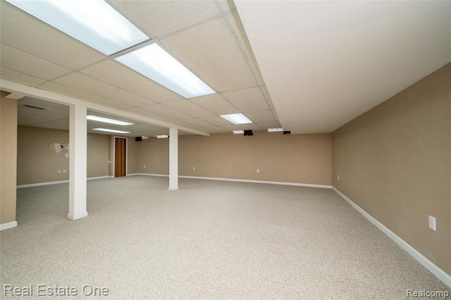 26053 Eureka Drive, Warren, MI 48091