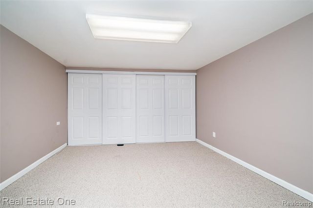 26053 Eureka Drive, Warren, MI 48091