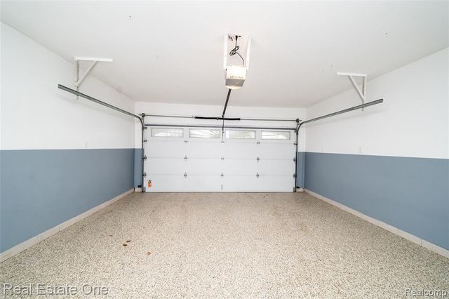 26053 Eureka Drive, Warren, MI 48091