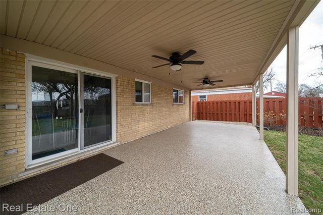 26053 Eureka Drive, Warren, MI 48091