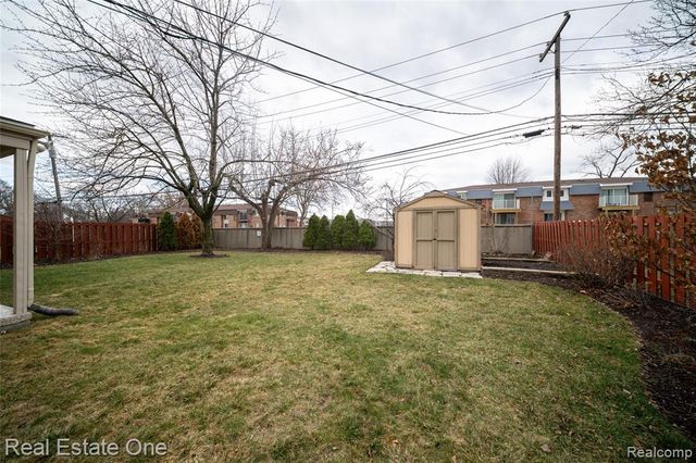 26053 Eureka Drive, Warren, MI 48091